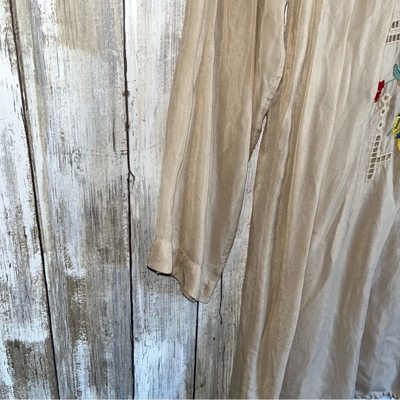 Johnny Was Floral Bird Eyelet Embroidered Tan Long Sleeve Tunic - Picture 4 of 7